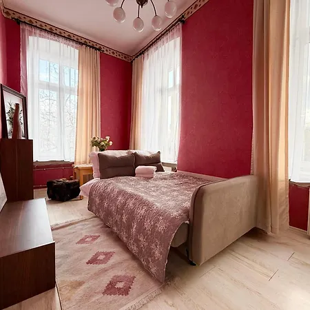 Apartamento Pulaskiego Spacious By Bookinghost