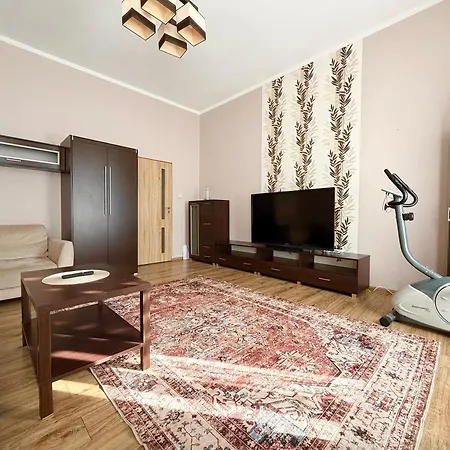 Apartmán Pulaskiego Spacious By Bookinghost *
